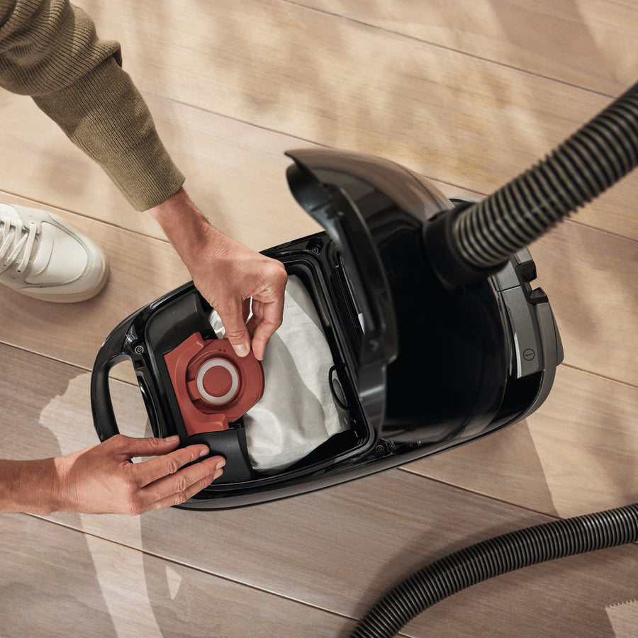 Miele Guard M1 Cat & Dog Turbo Team - Obsidian Black