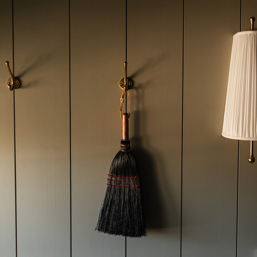Millstream Home The Hand Broom