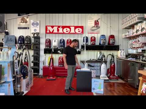 Nellie's WOW Mop - video
